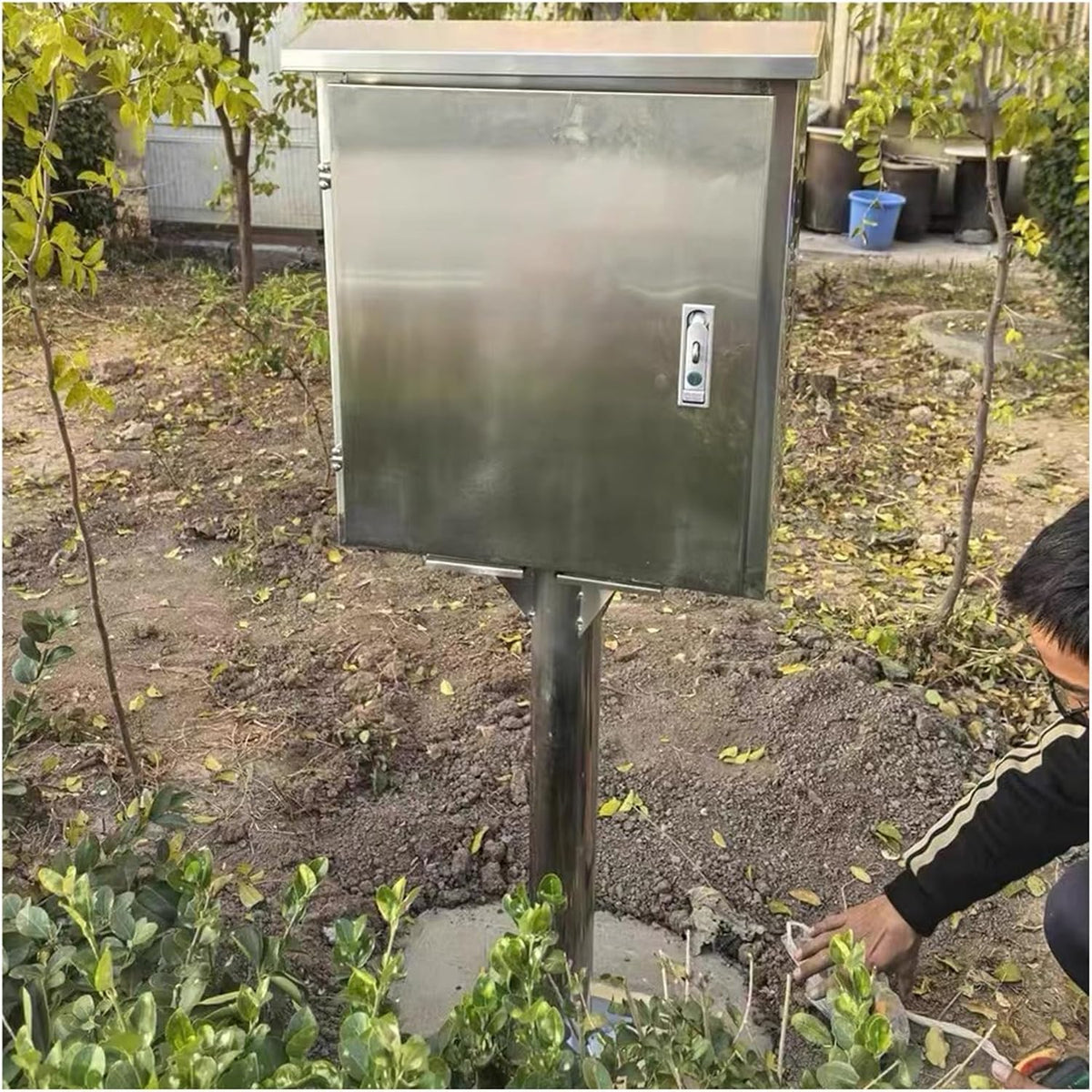 Soporte de cargador de vehículo eléctrico con cerradura para exteriores